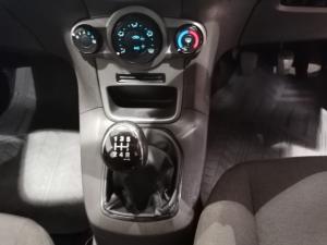 Ford Fiesta 5-door 1.4 Ambiente - Image 13