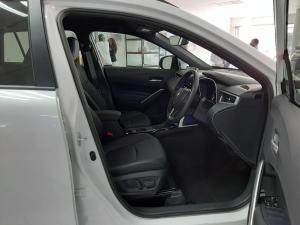 Toyota Corolla Cross 1.8 Hybrid XR - Image 22