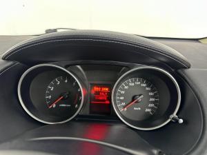 Mitsubishi Outlander 2.4 GLS automatic - Image 11