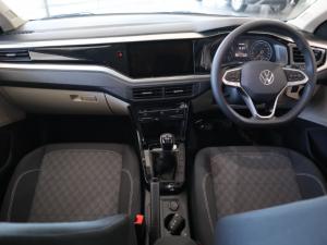Volkswagen Polo sedan 1.6 Life manual - Image 21