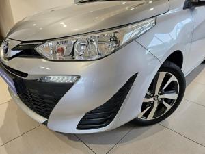 Toyota Yaris 1.5 Xs - Image 10