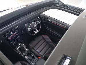 Volkswagen Golf GTI - Image 9