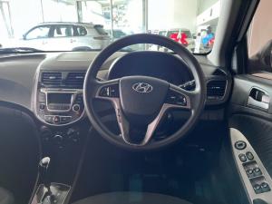 Hyundai Accent 1.6 GLS auto - Image 6
