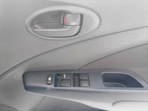 Toyota Etios hatch 1.5 Sport - Image 16
