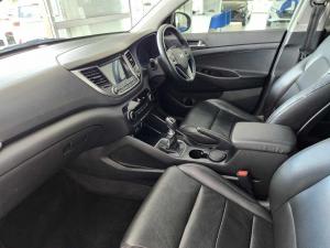 Hyundai Tucson 2.0 Premium - Image 10