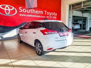 Toyota Yaris 1.5 Xs - Image 2