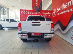 Toyota Hilux 2.4GD-6 double cab 4x4 Raider X auto - Image 5