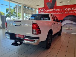 Toyota Hilux 2.4GD-6 double cab 4x4 Raider X auto - Image 2