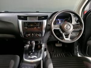 Nissan Navara 2.5DDTi double cab SE Plus auto - Image 9