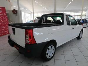 Nissan NP200 1.6i safety pack (aircon) - Image 6