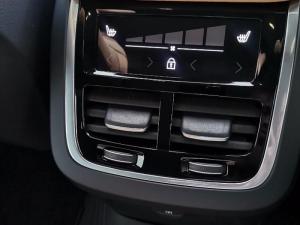 Volvo XC90 T8 Twin Engine AWD Ultimate Bright - Image 15