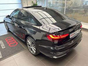 Audi A4 35TFSI Advanced - Image 6