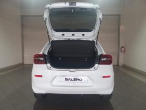 Suzuki Baleno 1.5 GLX auto - Image 5