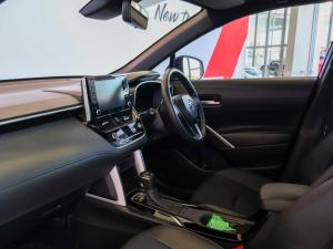 Toyota Corolla Cross 1.8 Hybrid XR - Image 11