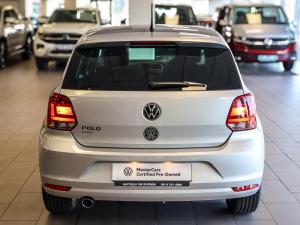 Volkswagen Polo Vivo hatch 1.6 Highline - Image 10