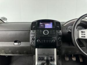 Nissan Pathfinder 2.5 dCi LE - Image 17