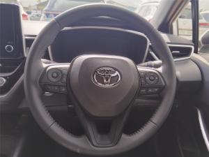 Toyota Corolla 1.8 Hybrid XR - Image 8