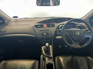 Honda Civic hatch 1.6i-DTEC Executive - Image 7