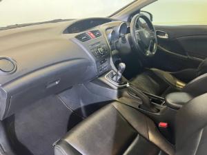 Honda Civic hatch 1.6i-DTEC Executive - Image 9
