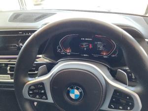 BMW X5 M50i - Image 12