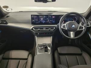 BMW 3 Series 320i M Sport - Image 11