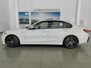 BMW 3 Series 320i M Sport - Image 4