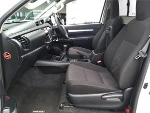 Toyota Hilux 2.4GD-6 single cab Raider - Image 5