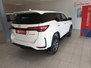 Toyota Fortuner 2.4GD-6 manual - Image 15