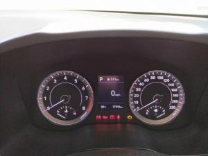 Hyundai Venue 1.0T Fluid auto - Image 15