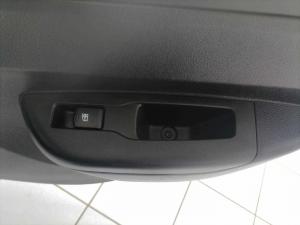 Renault Kwid 1.0 Climber auto - Image 16
