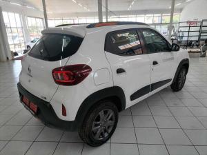 Renault Kwid 1.0 Climber auto - Image 5