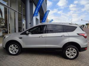 Ford Kuga 1.5T Ambiente auto - Image 10