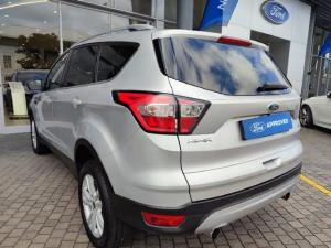 Ford Kuga 1.5T Ambiente auto - Image 12