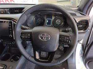 Toyota Hilux 2.8GD-6 double cab Legend auto - Image 8