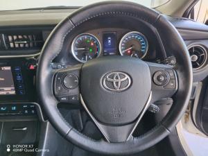 Toyota Corolla 1.8 Exclusive - Image 17