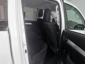 Toyota Hilux 2.8 GD-6 RB Raider automaticD/C - Image 14