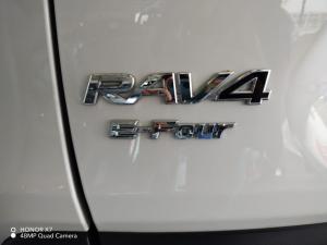 Toyota RAV4 2.5 Hybrid VX E-Four - Image 13