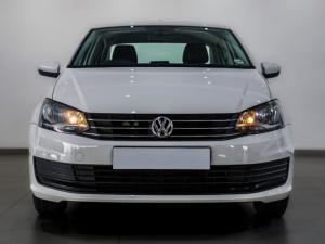 Volkswagen Polo sedan 1.6 Trendline - Image 3