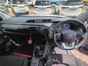 Toyota Hilux 2.4GD-6 single cab Raider - Image 16