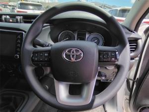 Toyota Hilux 2.4GD-6 single cab Raider - Image 8