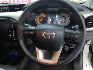 Toyota Hilux 2.8GD-6 double cab Raider auto - Image 8