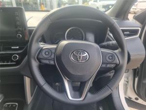 Toyota Corolla Cross 1.8 Hybrid XS - Image 11