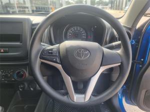 Toyota Vitz 1.0 - Image 10