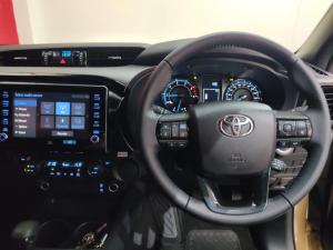 Toyota Hilux 2.8GD-6 double cab Legend auto - Image 25