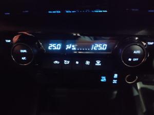 Toyota Hilux 2.8GD-6 double cab 4x4 Legend RS auto - Image 14