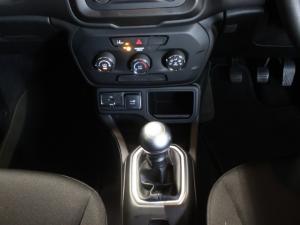 Jeep Renegade 1.4T Sport - Image 13