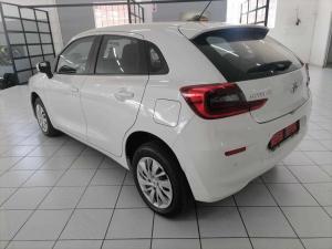 Toyota Starlet 1.5 Xi - Image 4