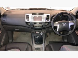 Toyota Hilux 3.0D-4D double cab Raider - Image 6