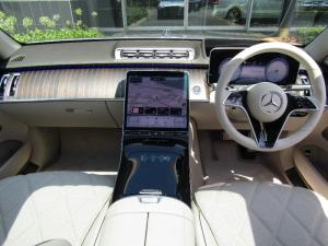 Mercedes-Benz Maybach S680 - Image 11