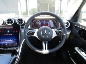Mercedes-Benz C200 automatic - Image 8